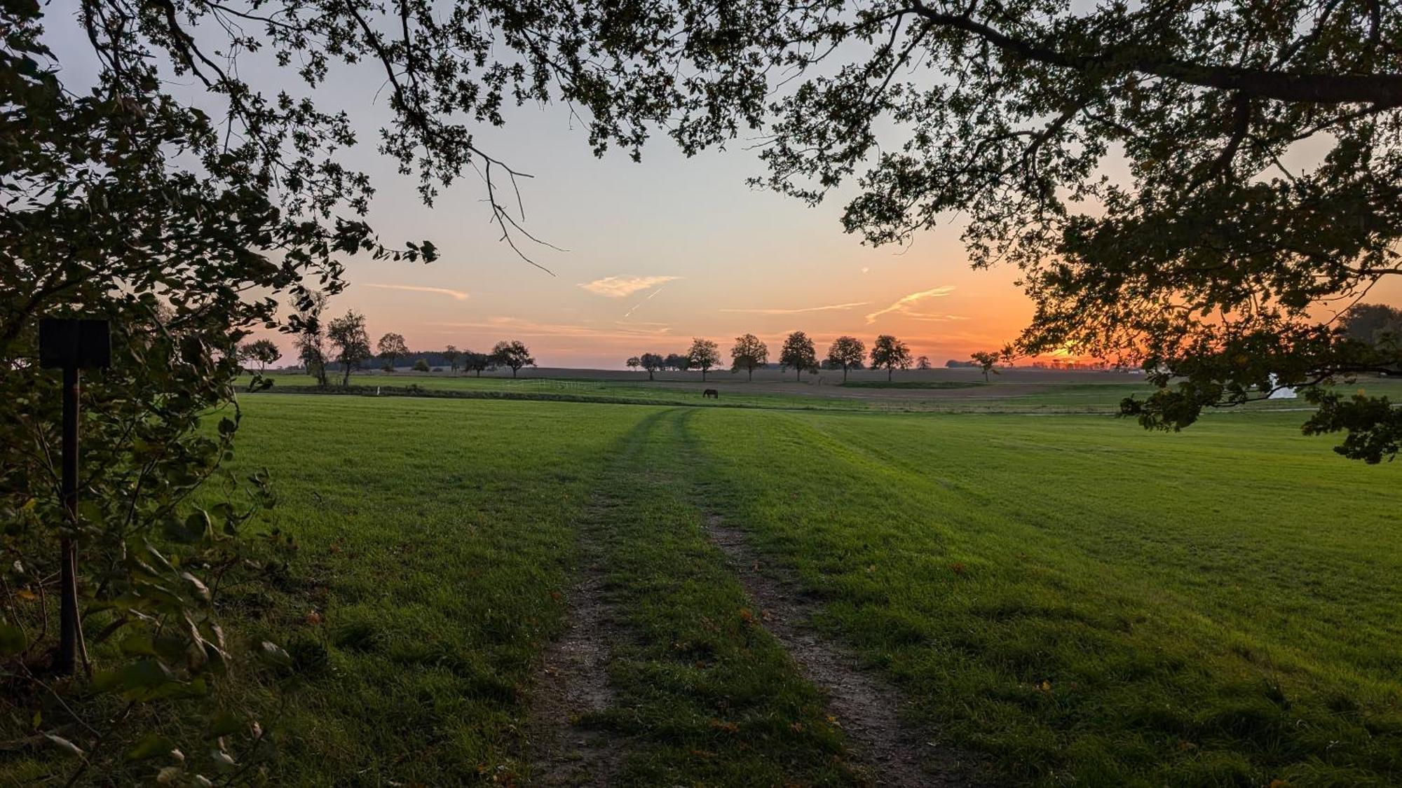 Ferienwohnungen Satkula Crostwitz Bagian luar foto