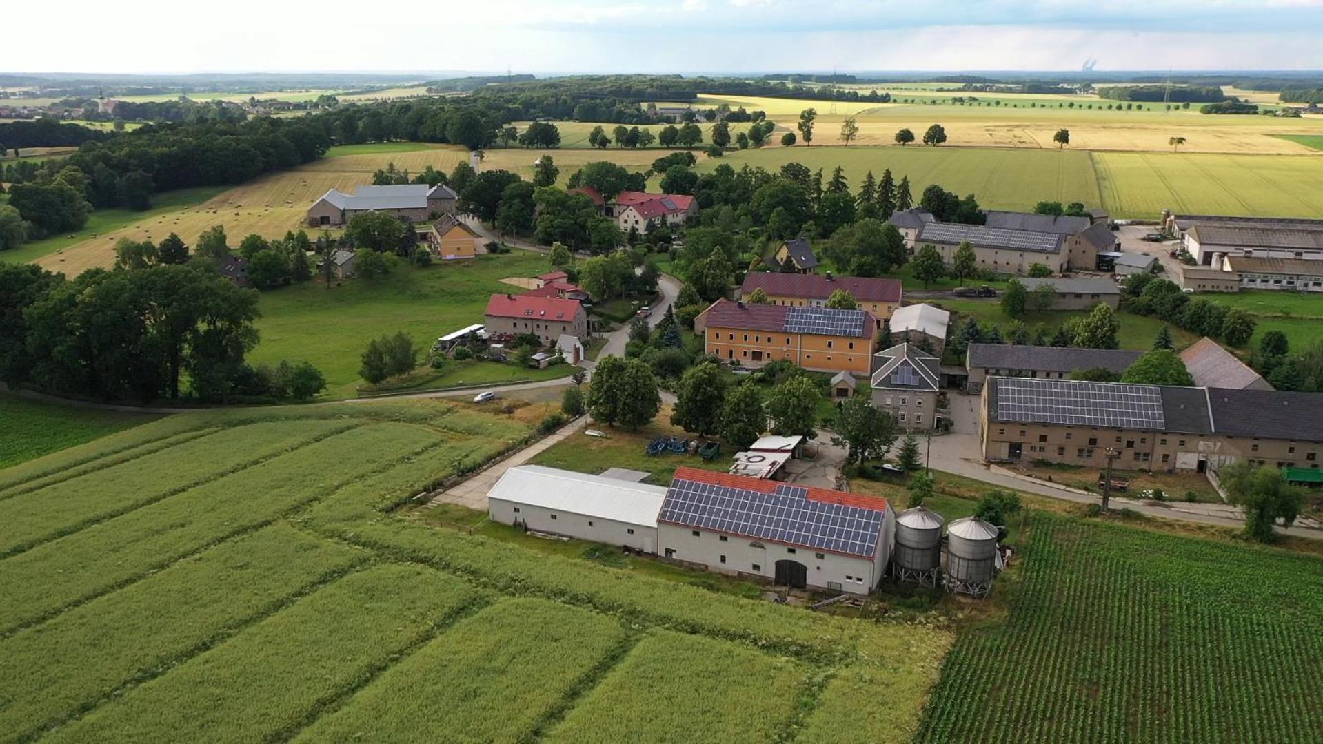 Ferienwohnungen Satkula Crostwitz Bagian luar foto